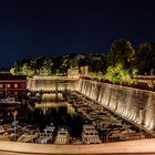 CROATIA : ZADAR - SMALL HARBOUR FOSA WITH CITY WALL