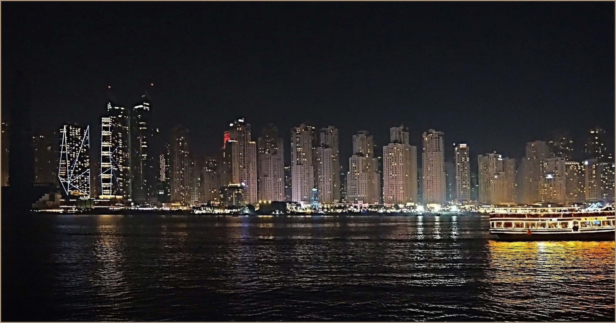 Croisière nocturne à Marina Dubaï