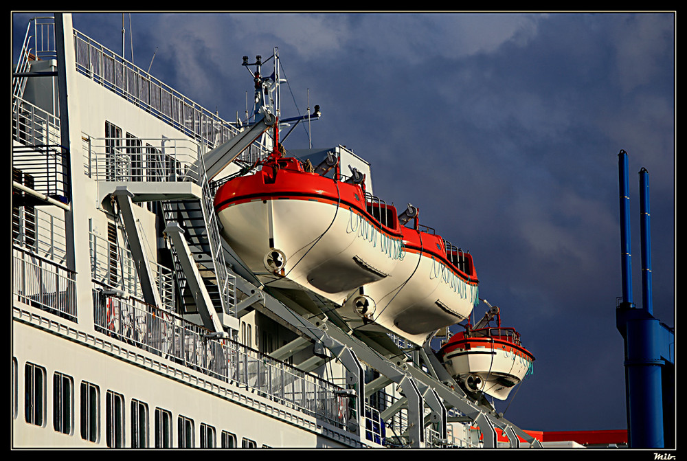 Croisière sur le Quai de France - Port de Cherbourg - 2008