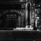 croissants et café noir