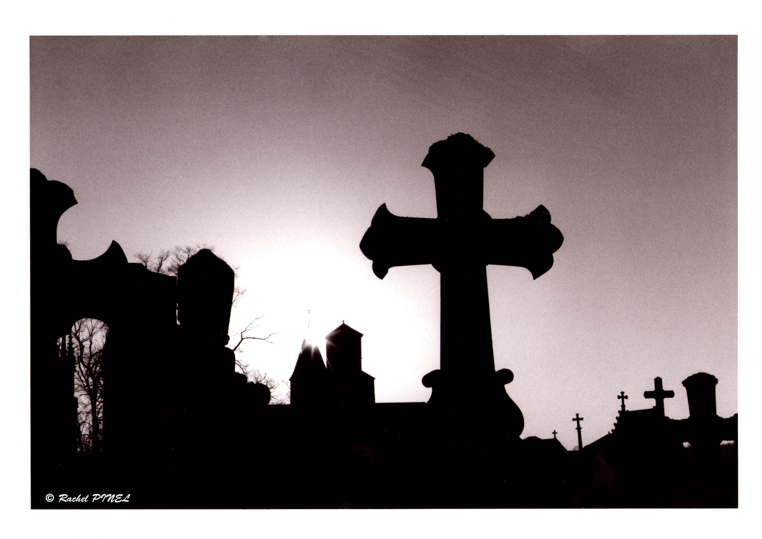 Croix en contre jour