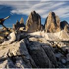 Cross in front of the Tre Cime di Lavaredo