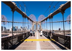 cross the Brooklyn Bridge