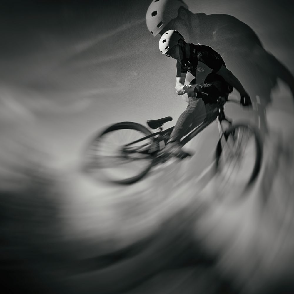 "crossrider_downhill"