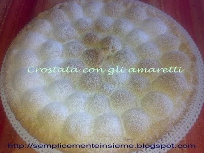 Crostata con gli amaretti