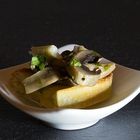 "Crostini con insalata di funghi"...