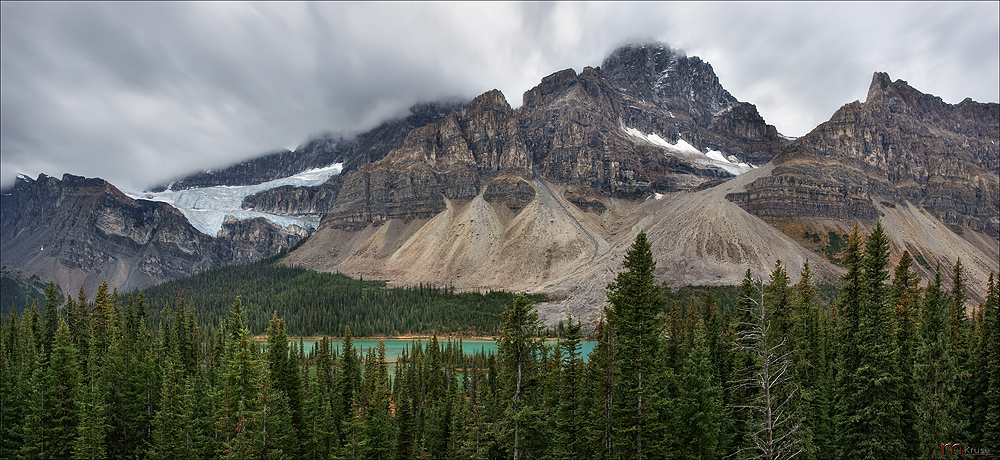 Crowfoot Glacier ....