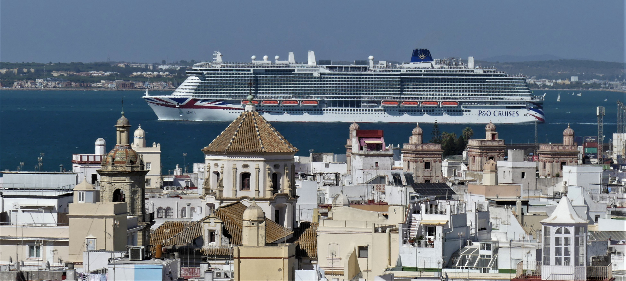 Crucero en la bahía de Cádiz