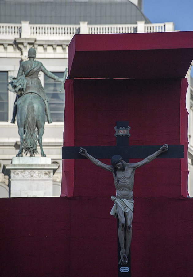 Crucifixión.