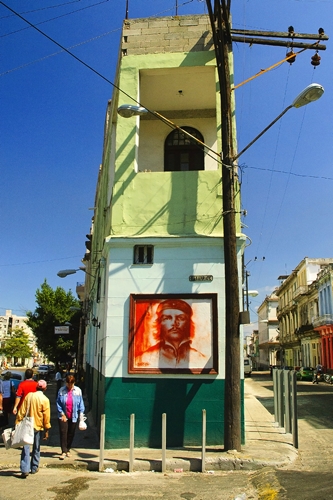 Crucifixion de un ídolo