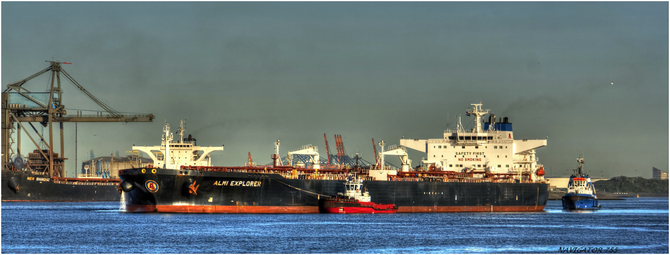 Crude Oil Tanker ALMI EXPLORER, Calandkanal, Rotterdam.