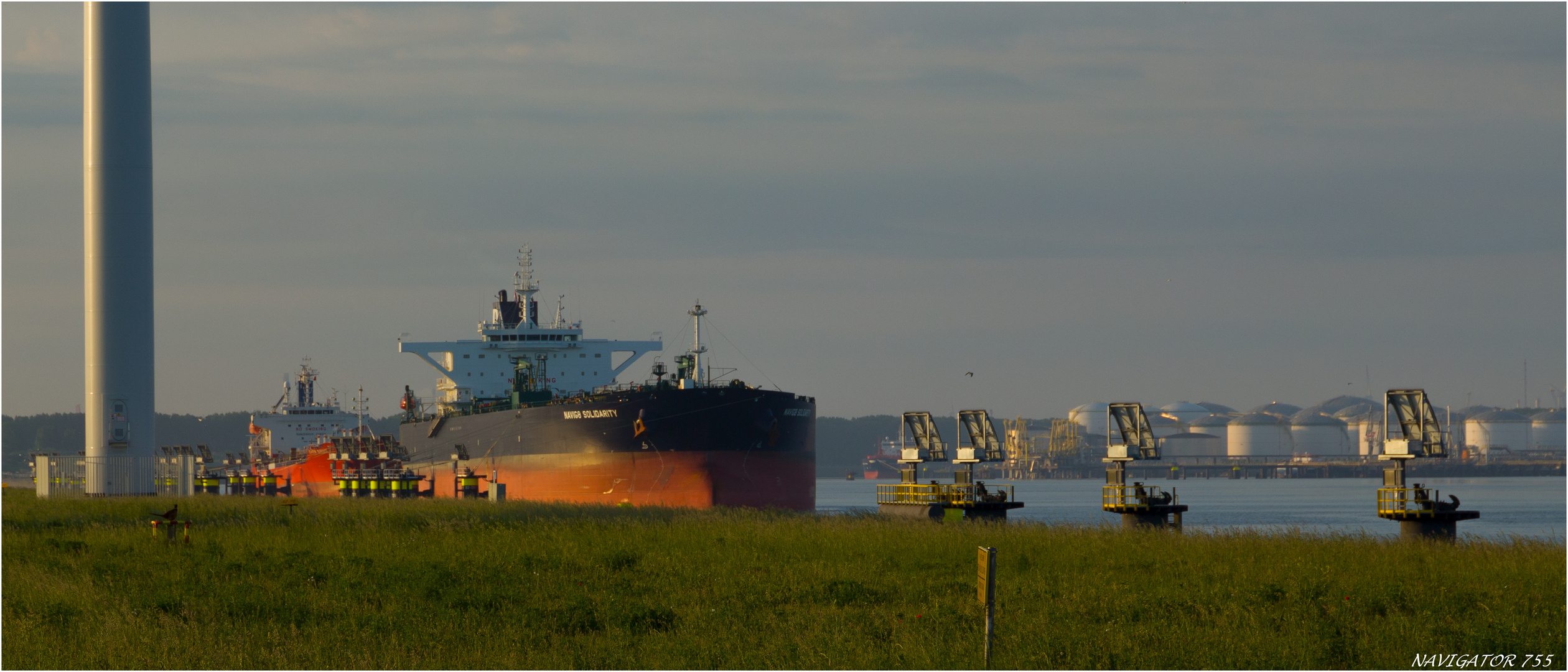 Crude Oil Tanker  NAVIG8 SOLARITY, Calandcanal, Rotterdam. 