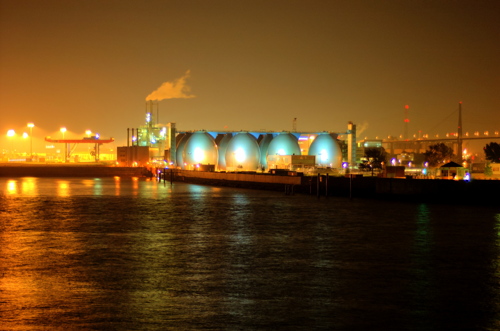 Cruise Center Aussicht bei Nacht