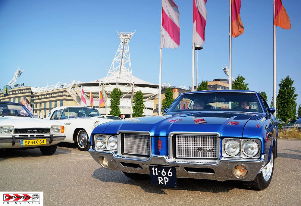 "Cruise-In" 2013