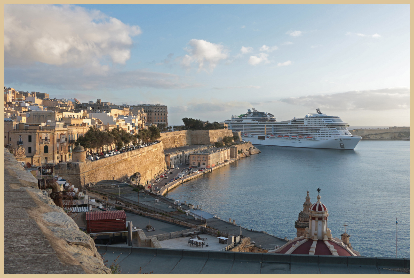 cruiseliner entering the grand harbour valletta