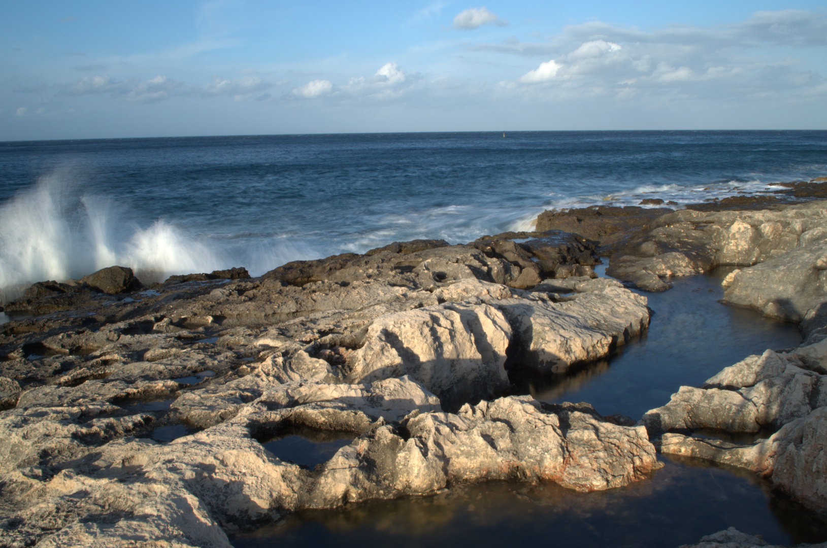 Crushing waves