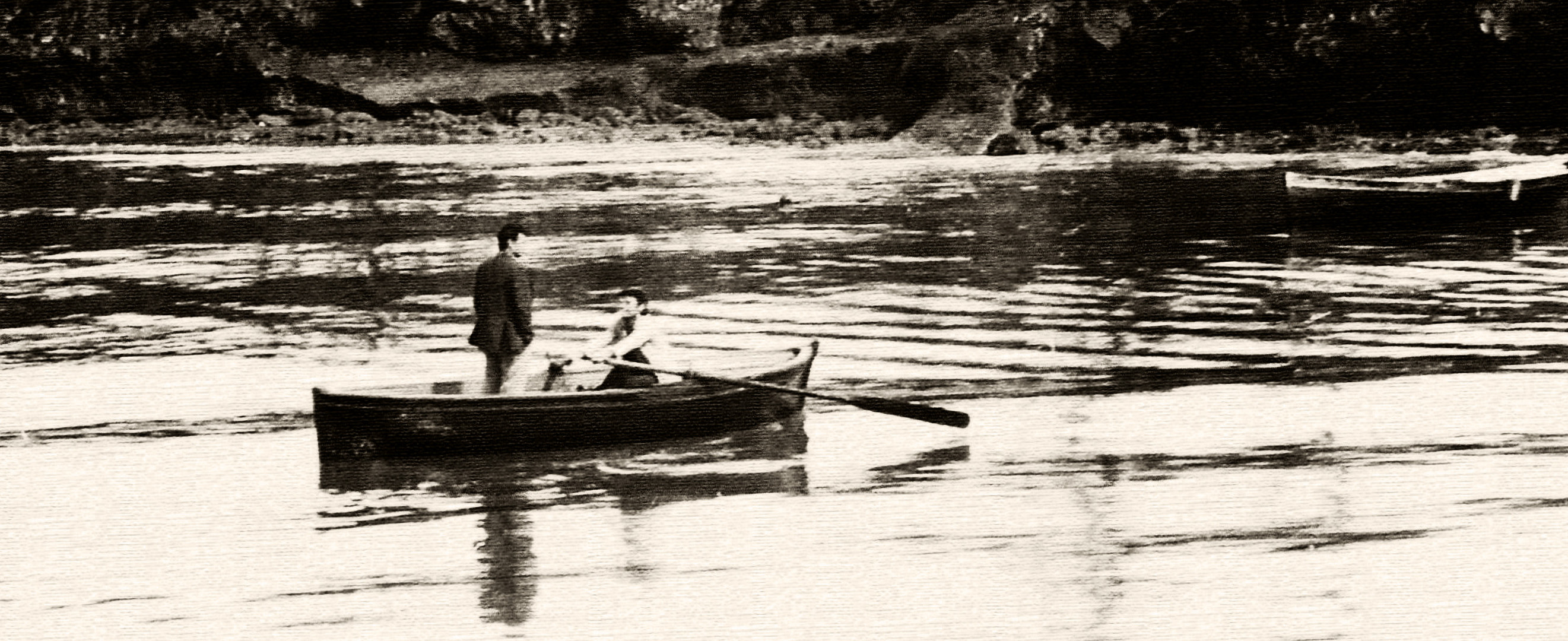 Cruzando el río.