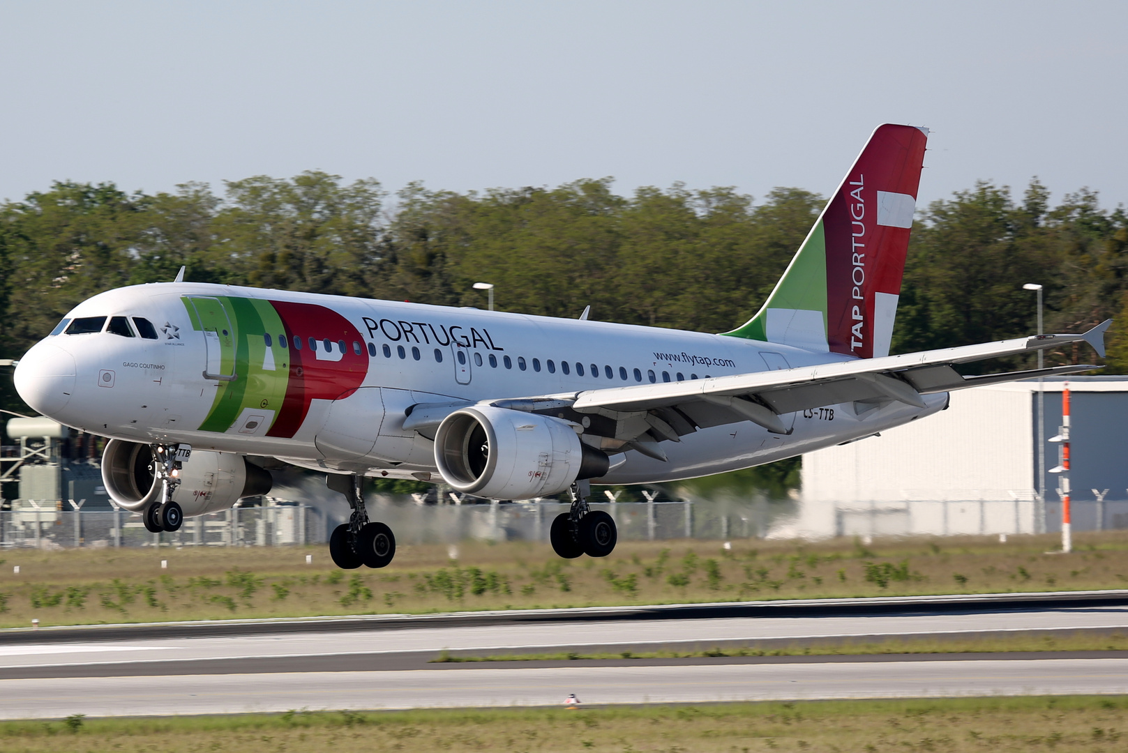 CS-TTB (TAP Portugal Airbus A319-111)