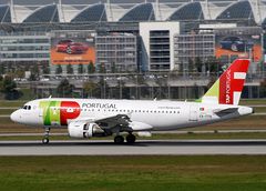 CS-TTQ TAP Portugal Airbus A319-112