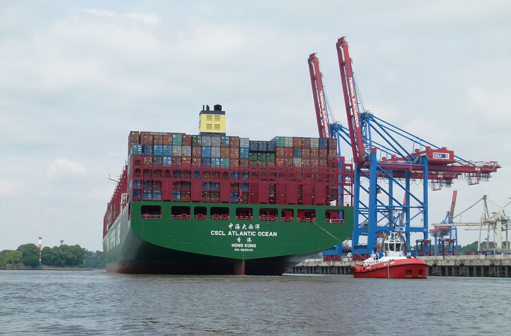 CSCL Atlantic Ocean vun achtern