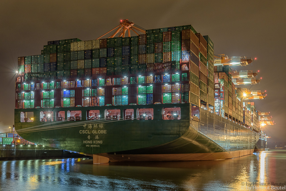 CSCL GLOBE @night - ganz schön fett!