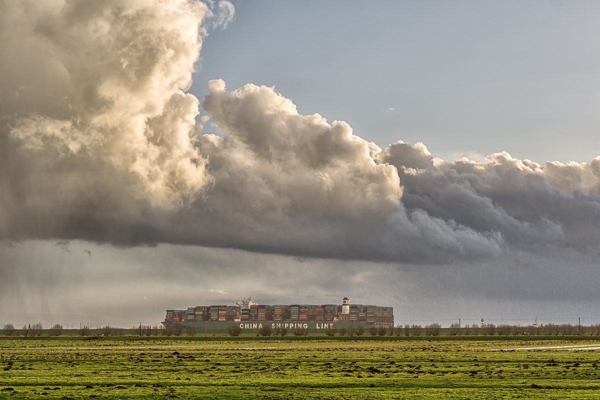 CSCL Indian Ocean meets Grünendeich 2.0