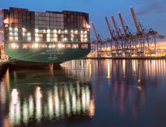 CSCL Pacific Ocean