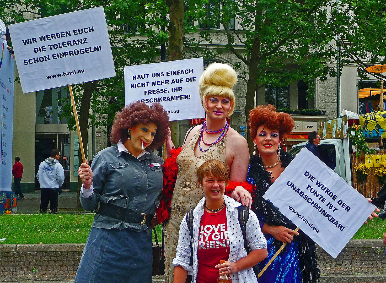 CSD 2011 : Toleranz abschminken ?? Niemals !