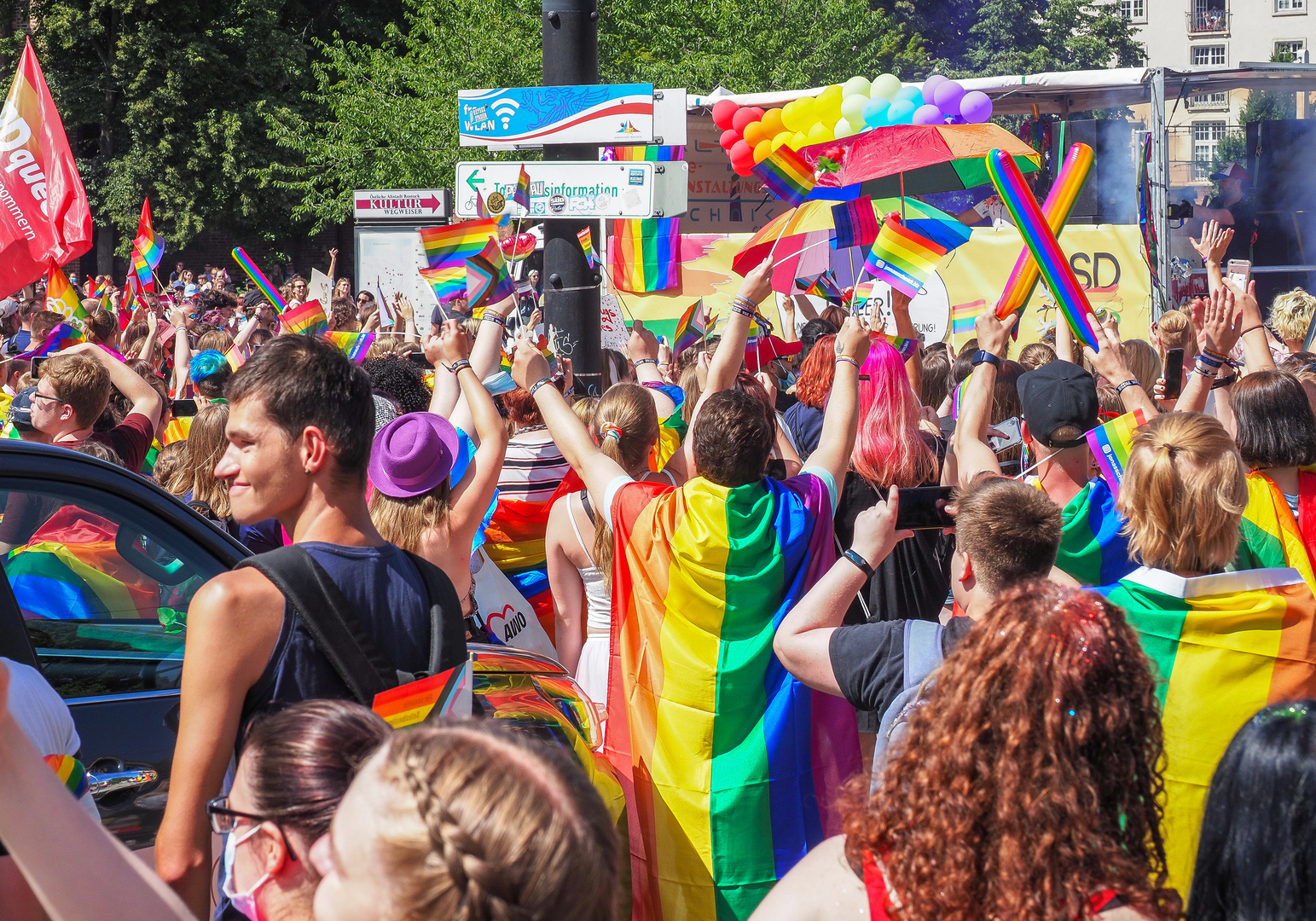 CSD 2021 in Rostock: demonstrativ bunt