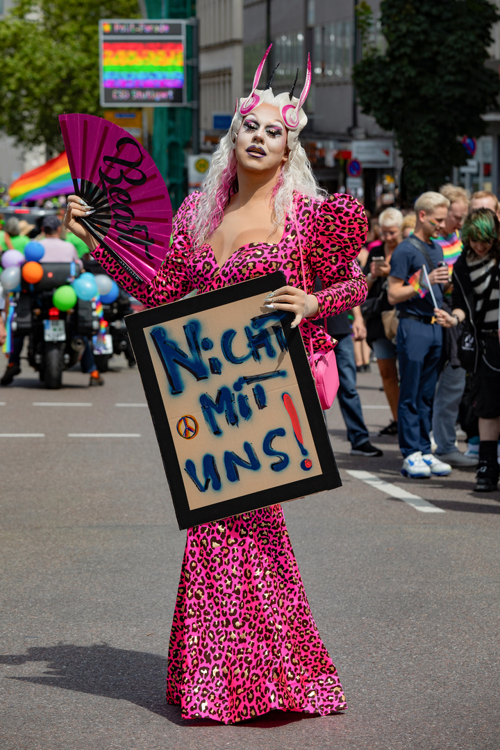 CSD-Motto 2023 in Stuttgart - Nicht mit uns