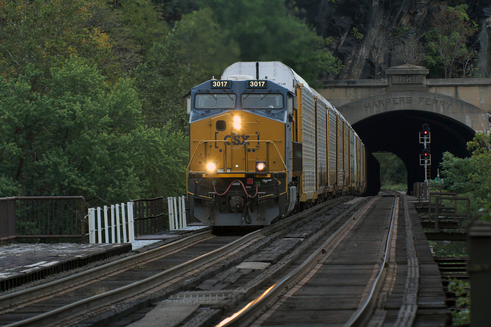 CSX 3017, GE ES44AC-H, Harpers Ferry,Auto Carrier Freight Train, 2013