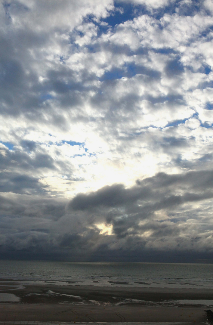 CÔTE D'OPALE, MERLIMONT, Ciel Moutonné