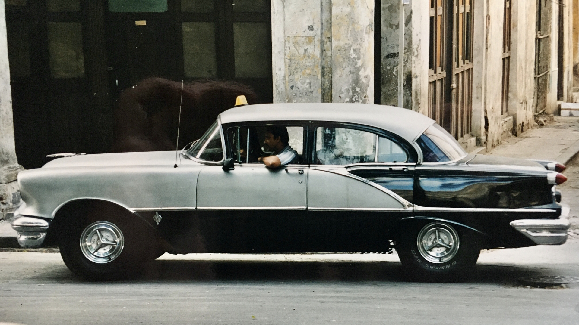 Cuba (2000), Mobilität