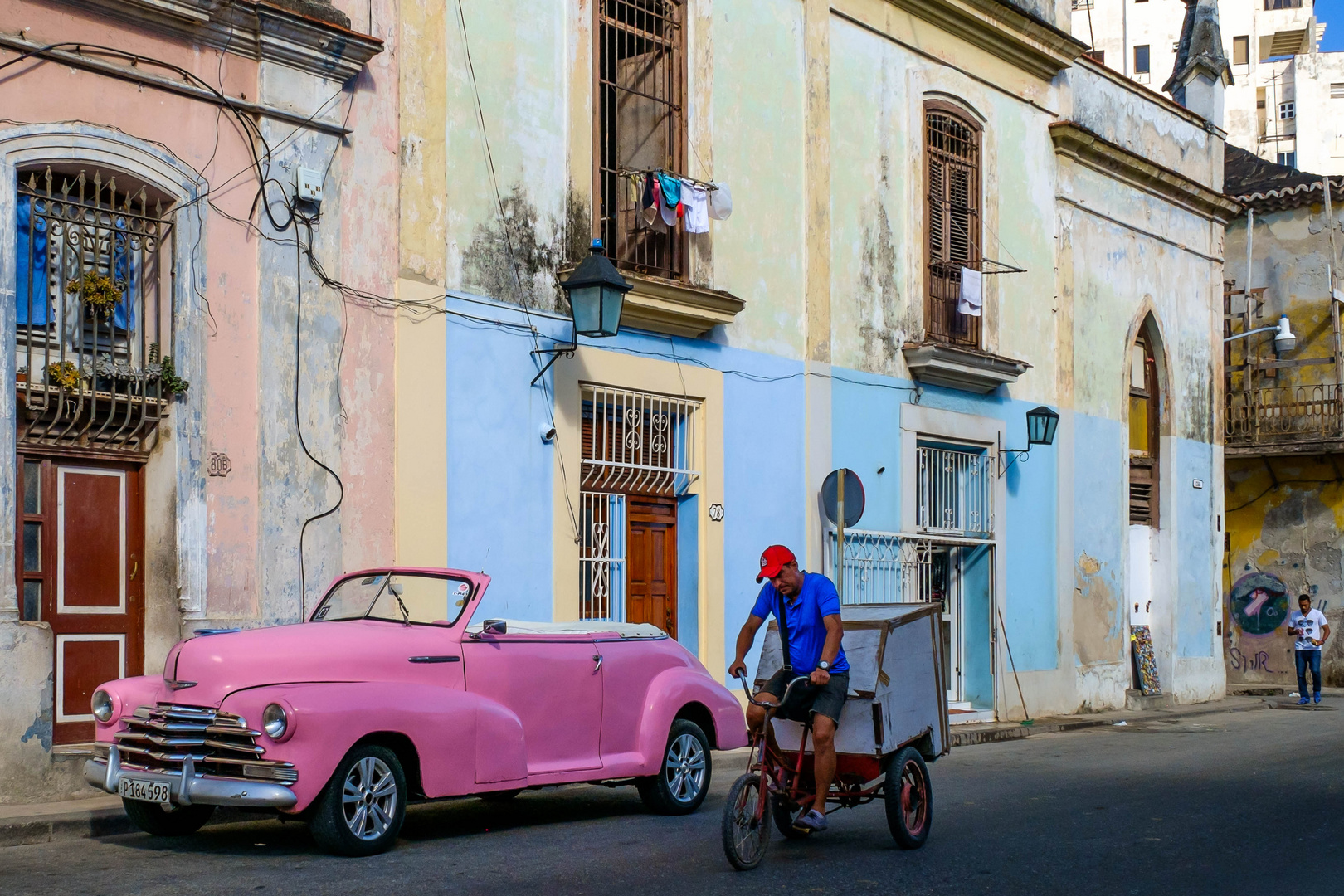 Cuba | A street in Old Havanna