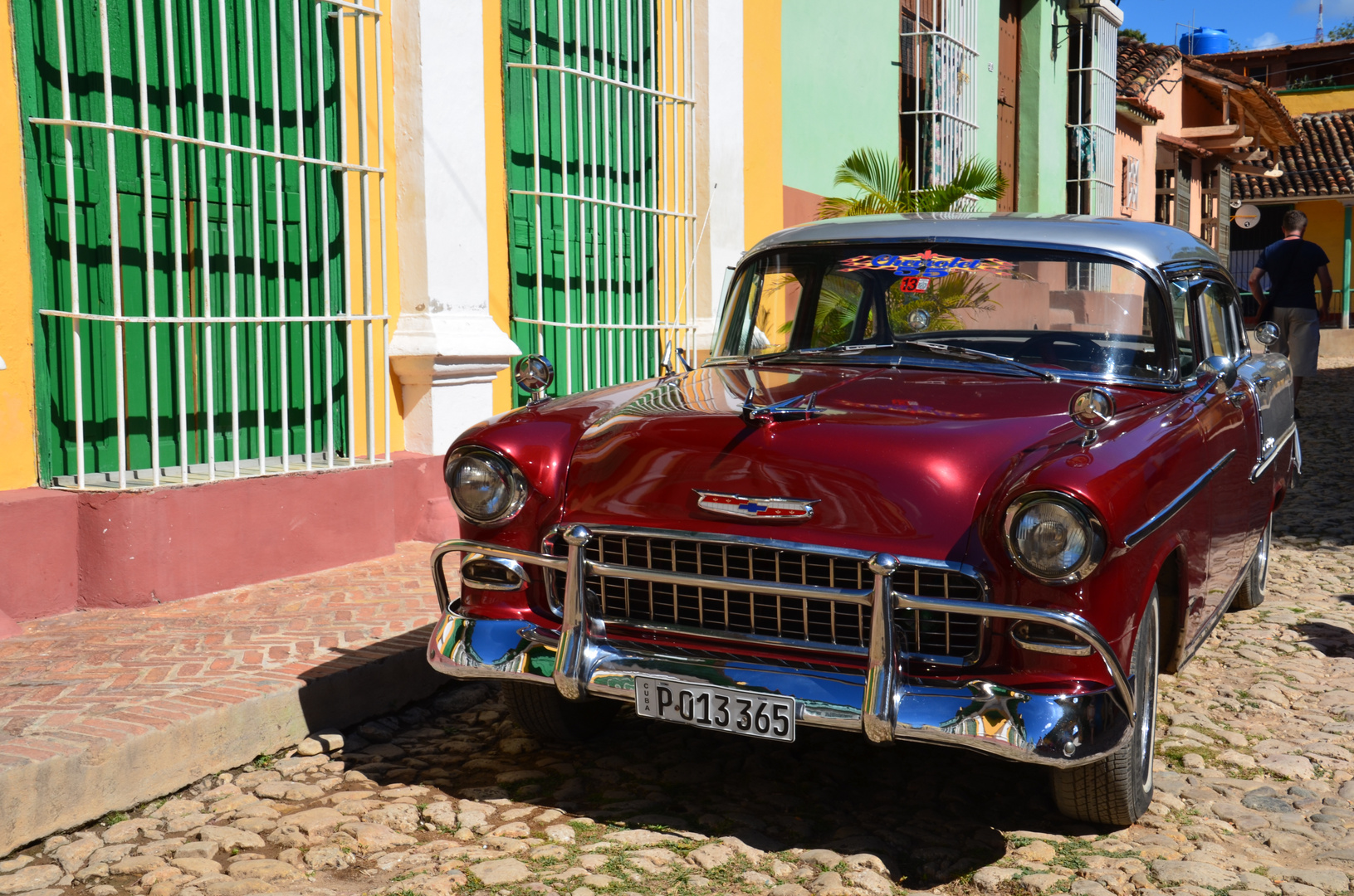 Cuba - Chevrolet Bel Air in Trinidad (November 2014)