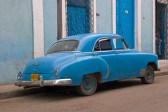 Cuba: Eine Insel als Automuseum (2)