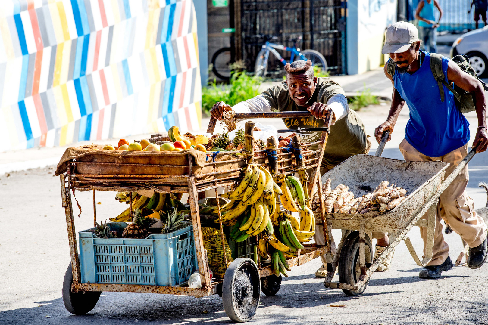 Cuba - Früchtetransport