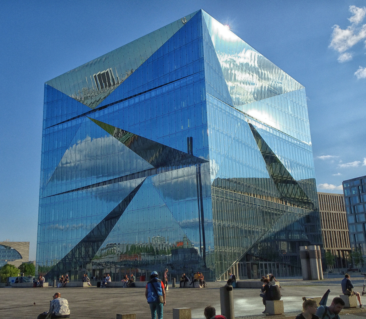 Cube in Berlin am Washingtonplatz in Berlin