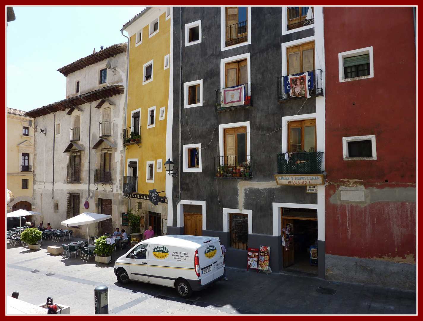 CUENCA - casas coloreadas