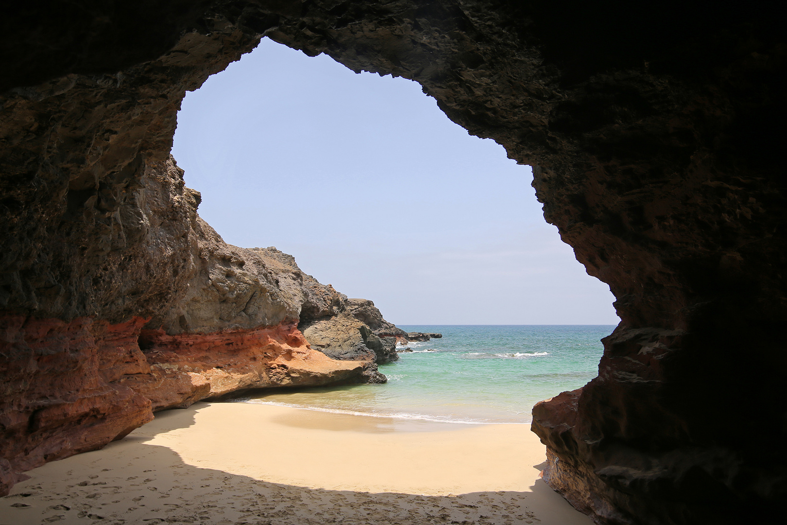 Cueva de los Ojos