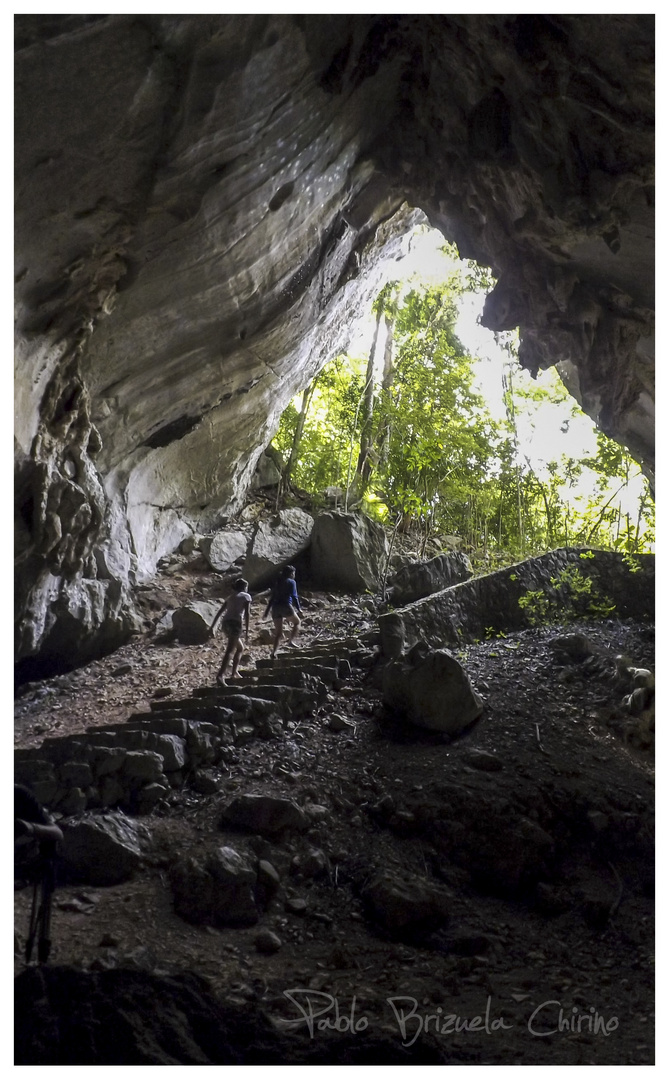 Cueva de los Portales