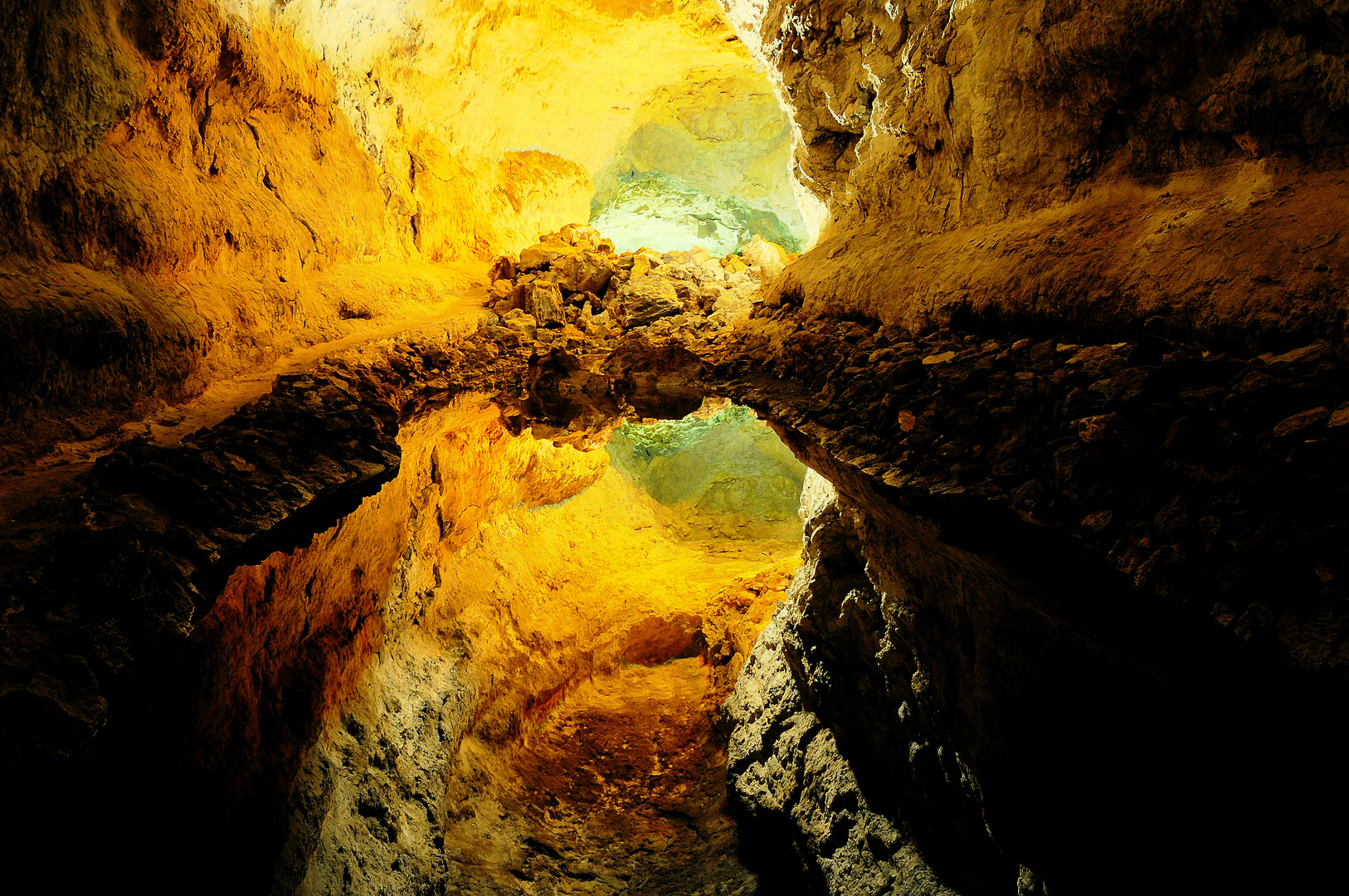 Cueva de los verdes