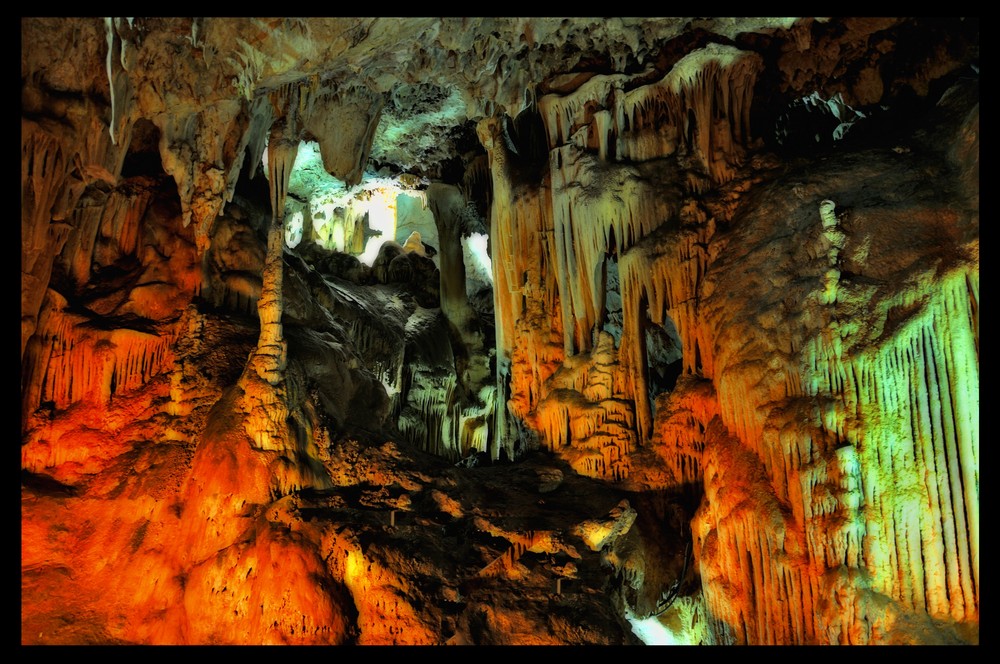 ... cueva de nerja ...