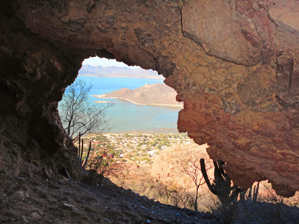 Cueva del Cerro Cabezón en Navachiste, Sinaloa.