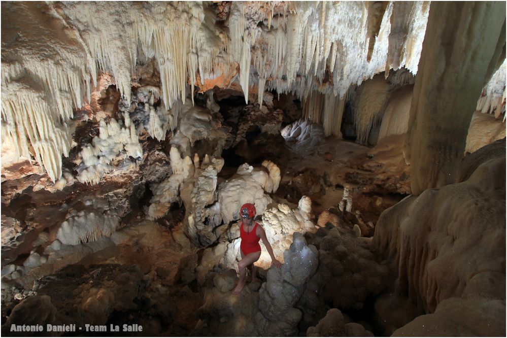 Cueva Garibaldi - Cuba