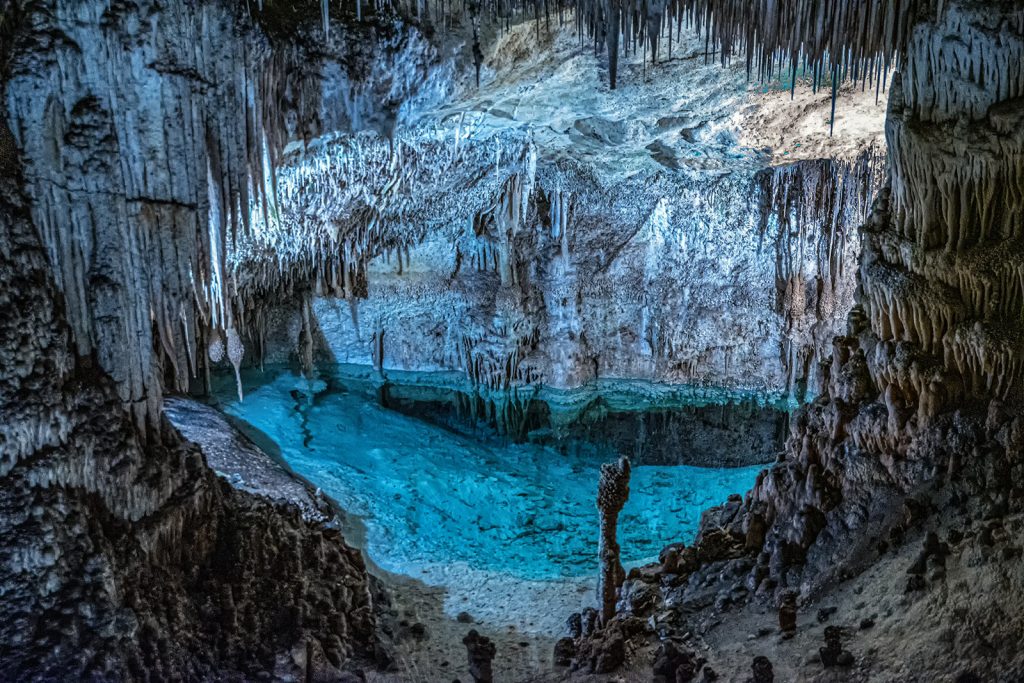 Cuevas del Drach