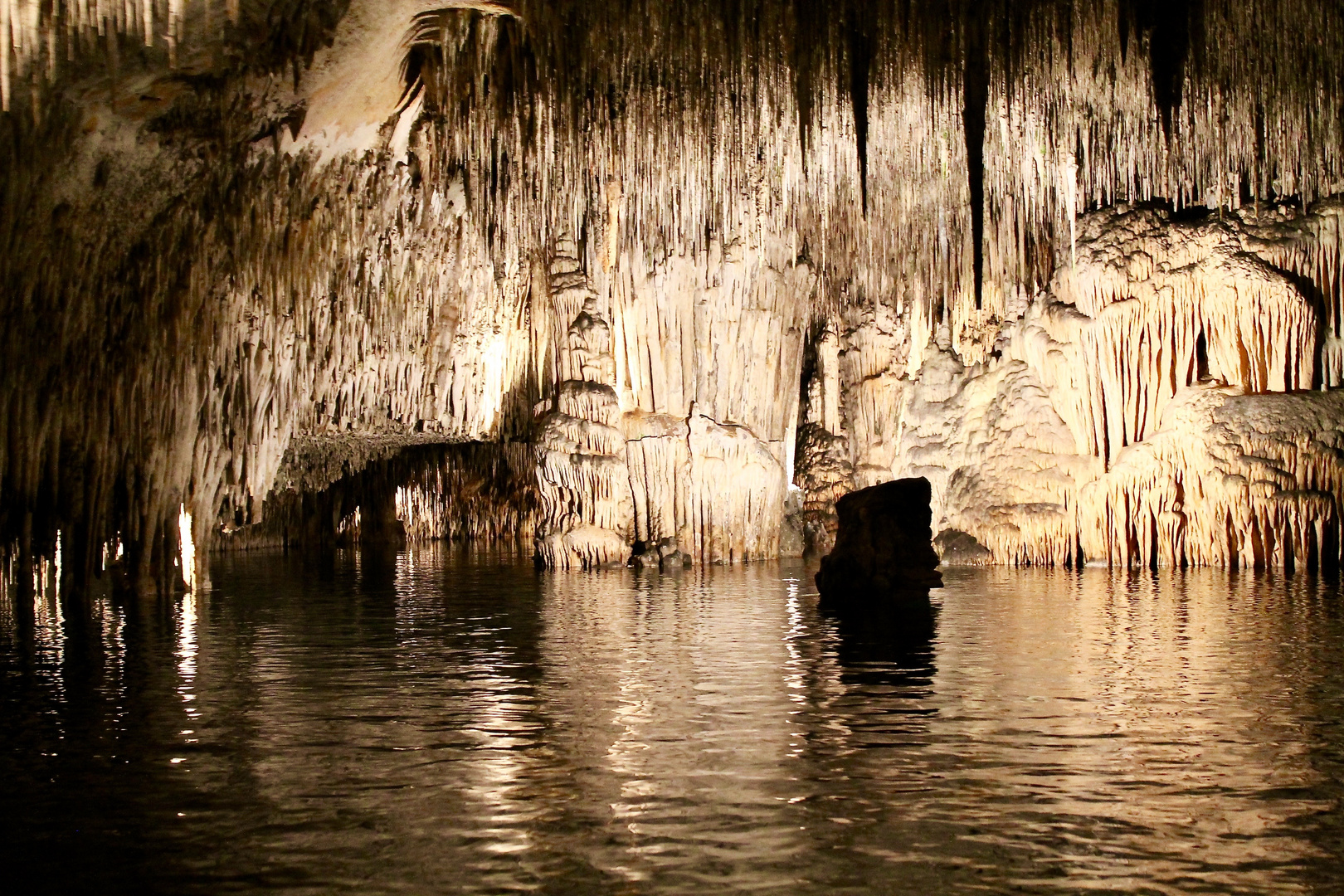 Cuevas del Drach