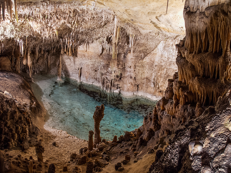 -Cuevas del Drach- / mallorca / porto cristo