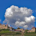 Cumuluswolke über der Burg Hornberg