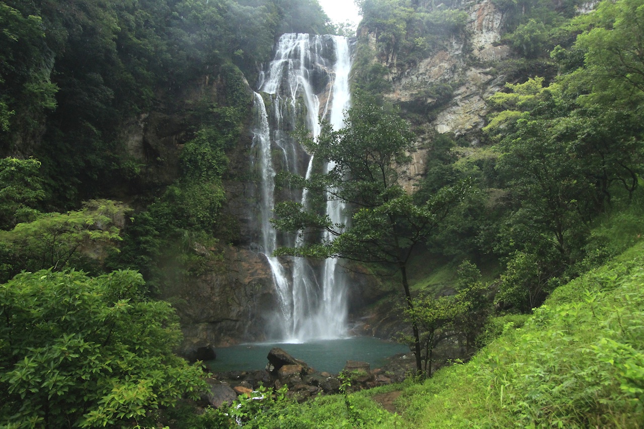 Cunca Rami waterfall